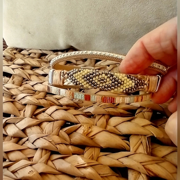 Bracelet Three strand Joined Magnet Navajo Bracelet NWOT - Picture 7 of 14